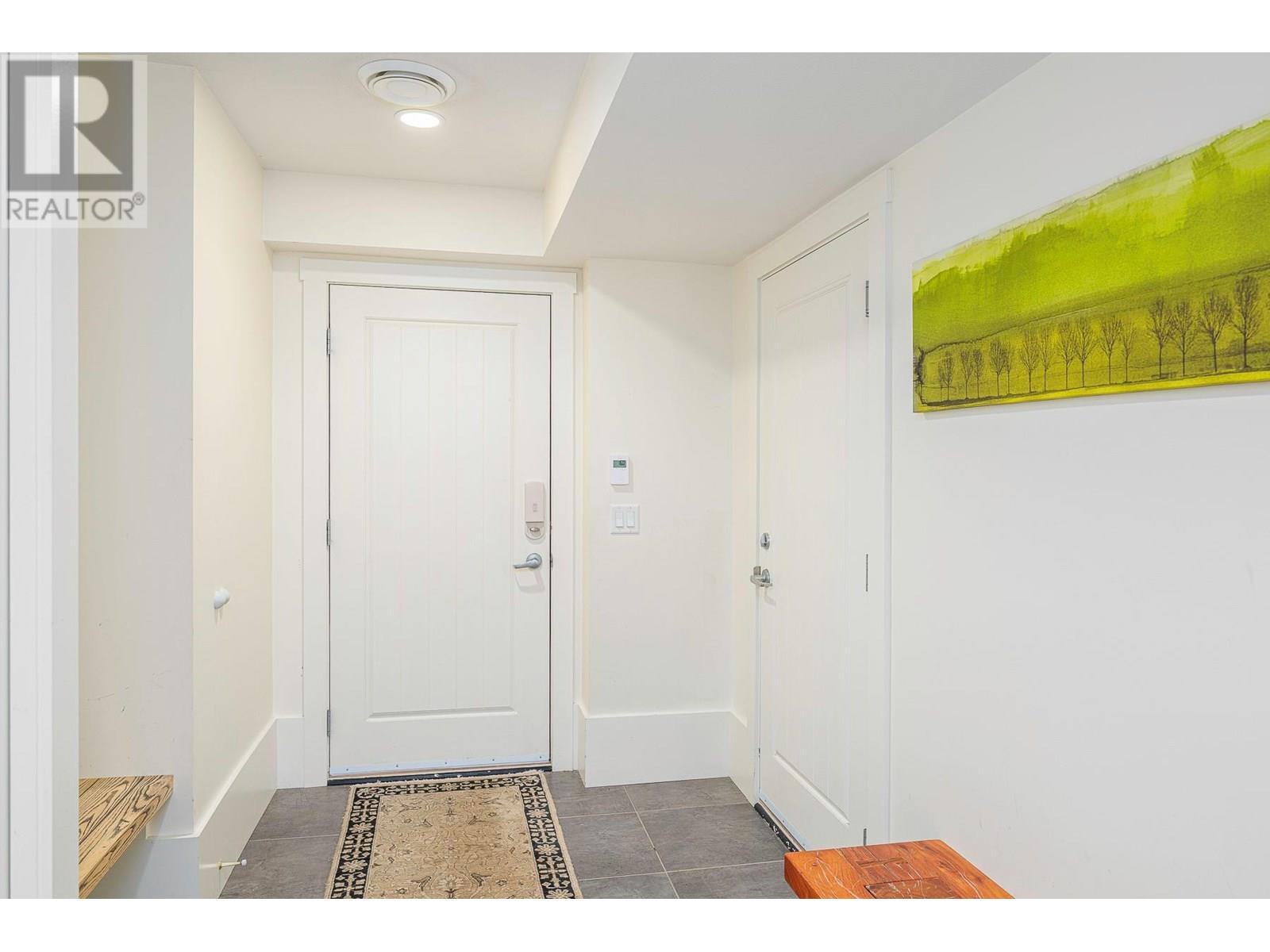 5088 Snowbird Way Unit# 25 Lot# 12, Big White