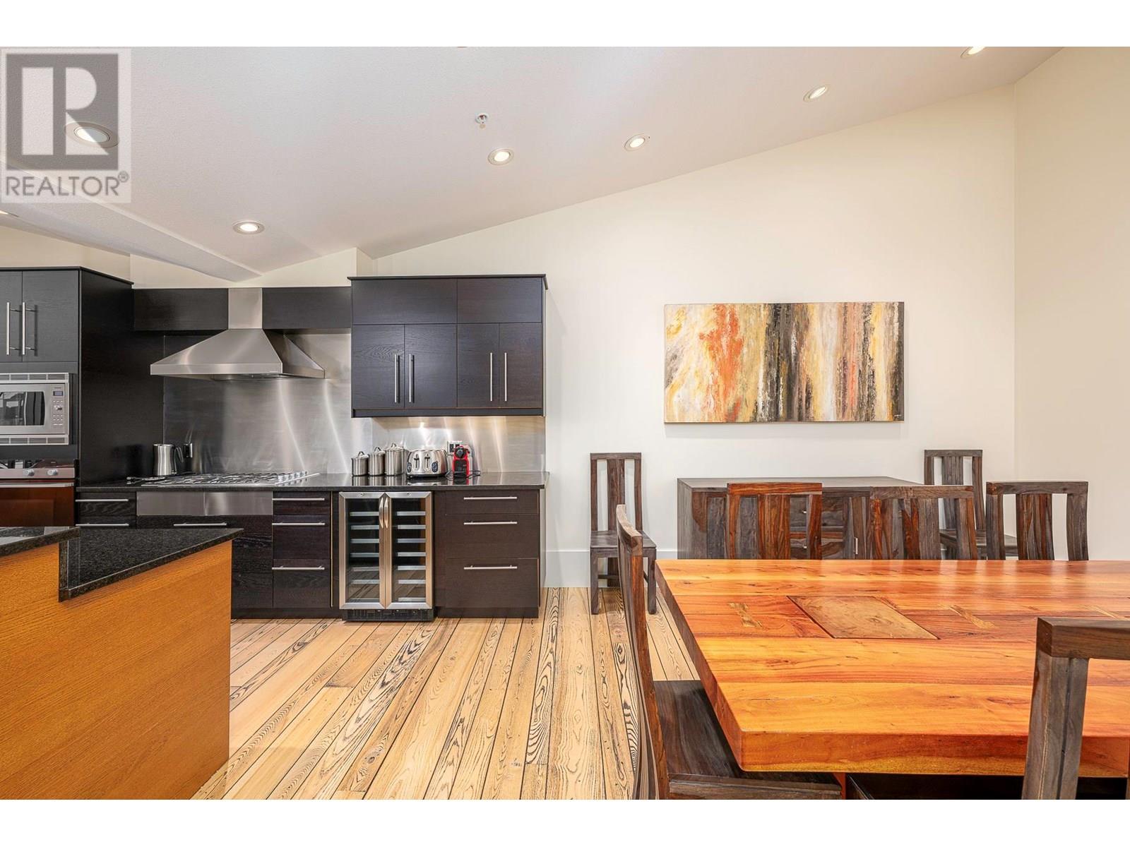 5088 Snowbird Way Unit# 25 Lot# 12, Big White