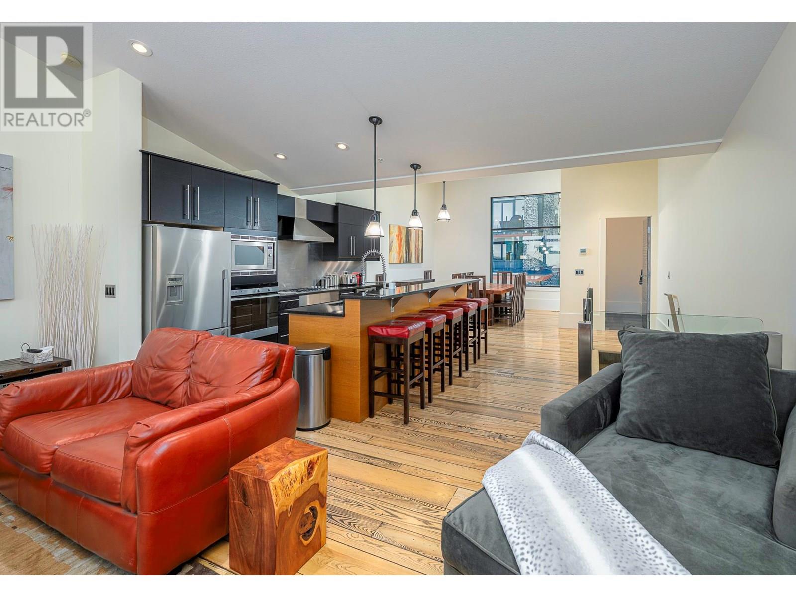 5088 Snowbird Way Unit# 25 Lot# 12, Big White