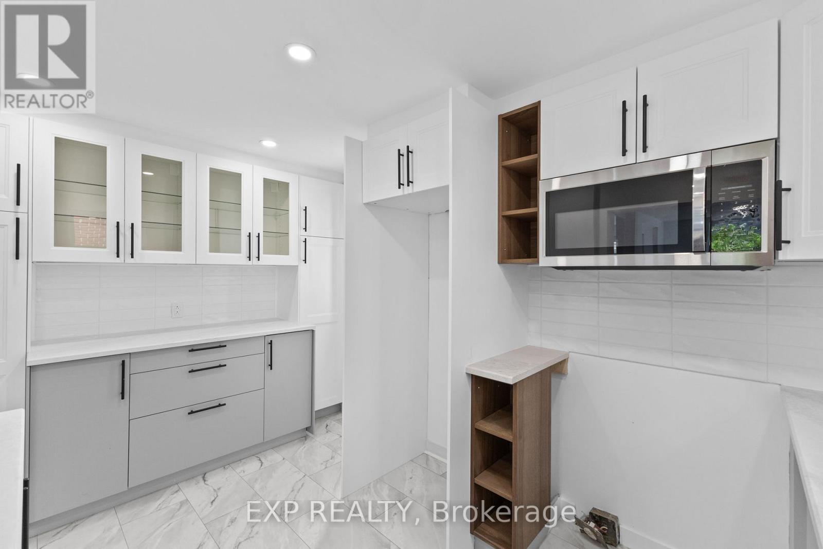 Photo 15 of 145 Willow Street, Ottawa ON