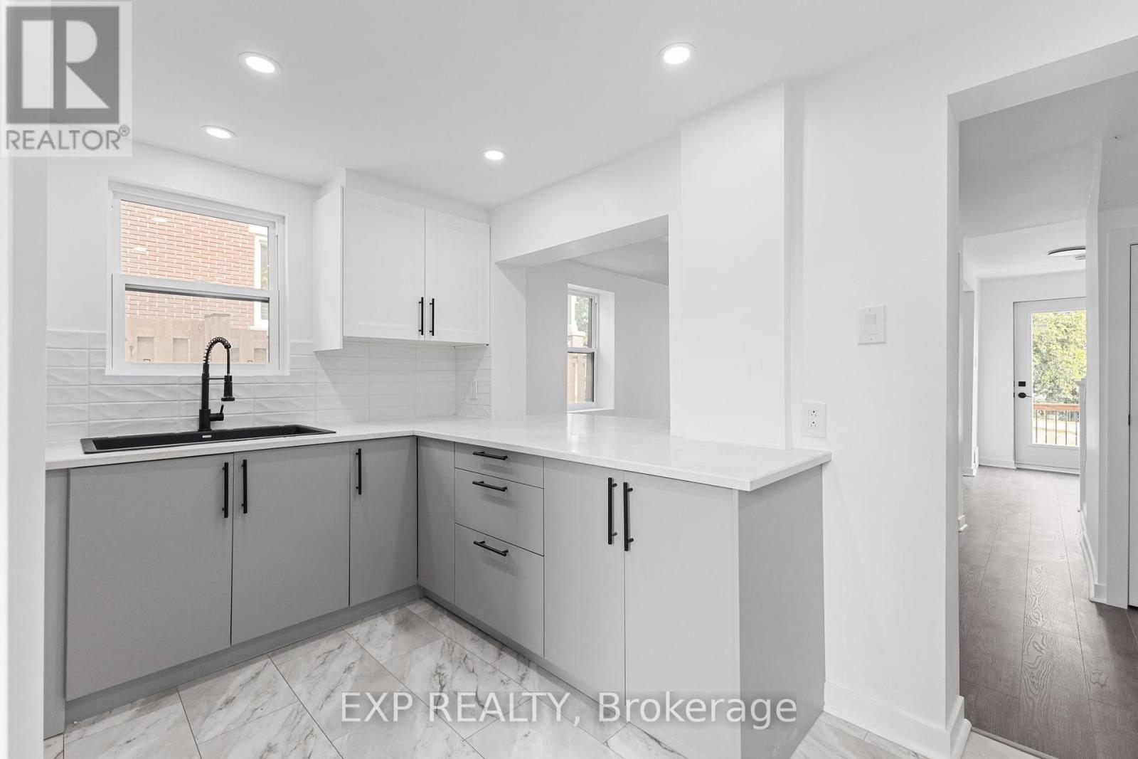 Photo 26 of 145 Willow Street, Ottawa ON