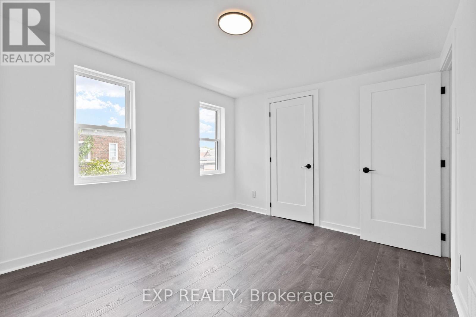 Photo 20 of 145 Willow Street, Ottawa ON