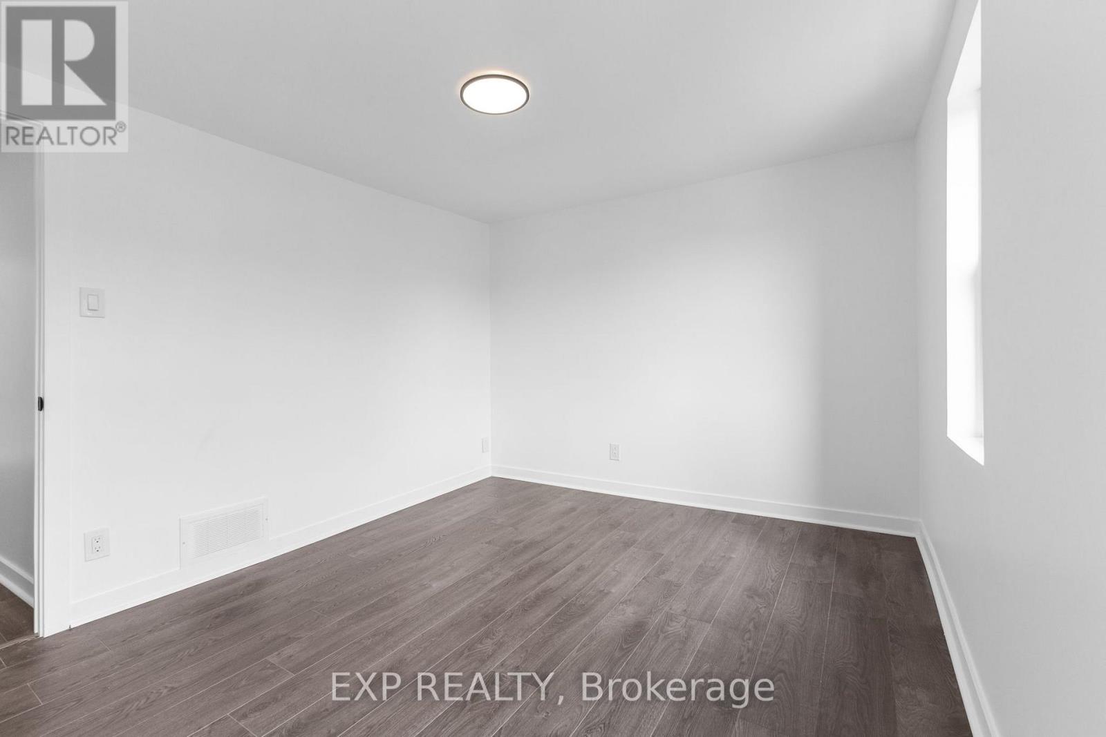 Photo 17 of 145 Willow Street, Ottawa ON