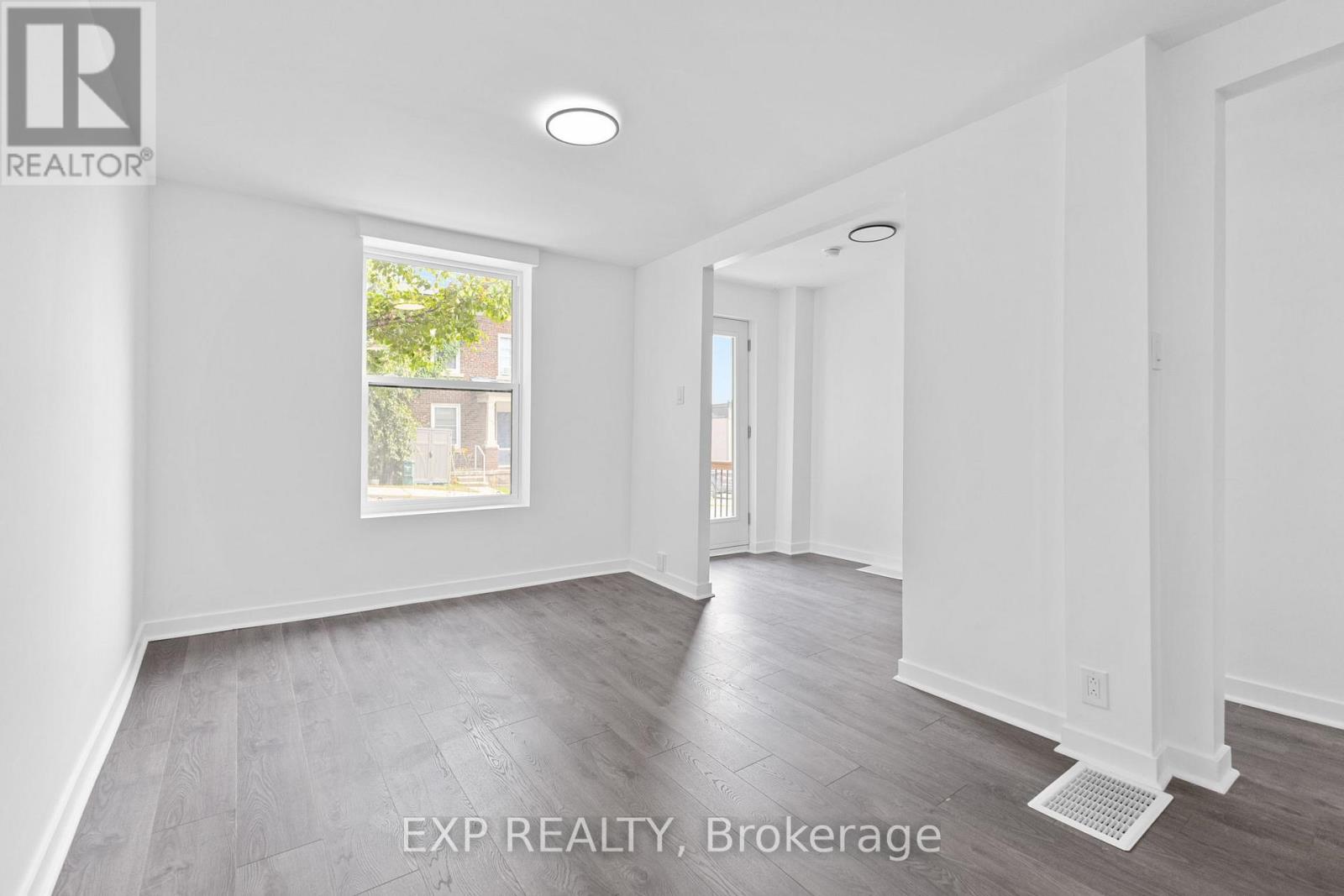 Photo 8 of 145 Willow Street, Ottawa ON