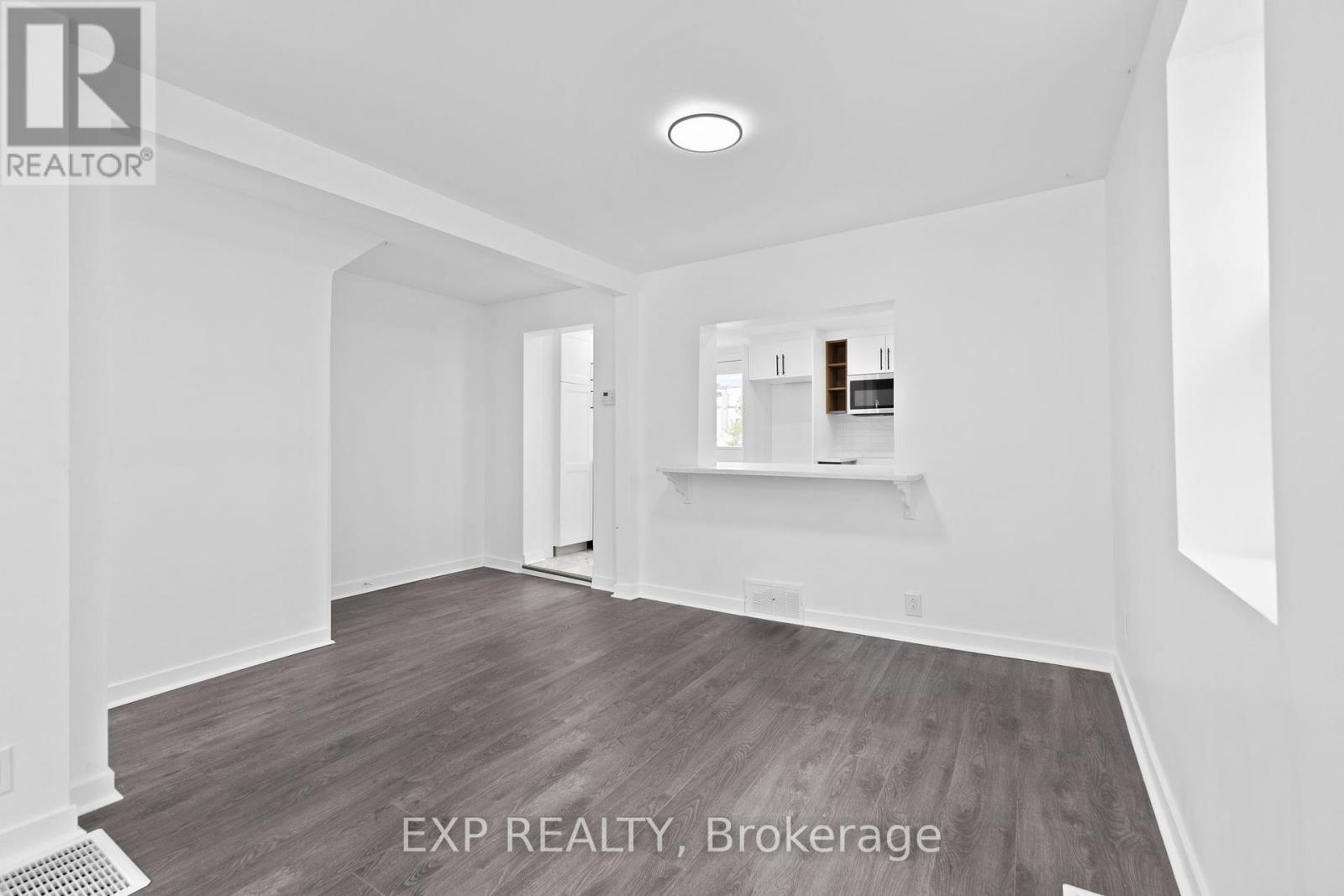 Photo 3 of 145 Willow Street, Ottawa ON