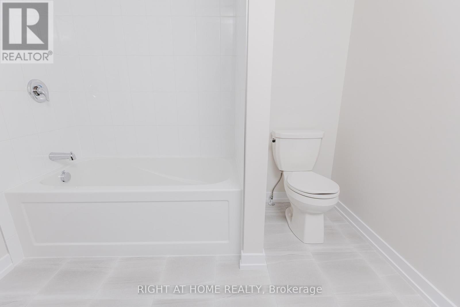 Photo 32 of 2046 Postilion Street, Ottawa ON