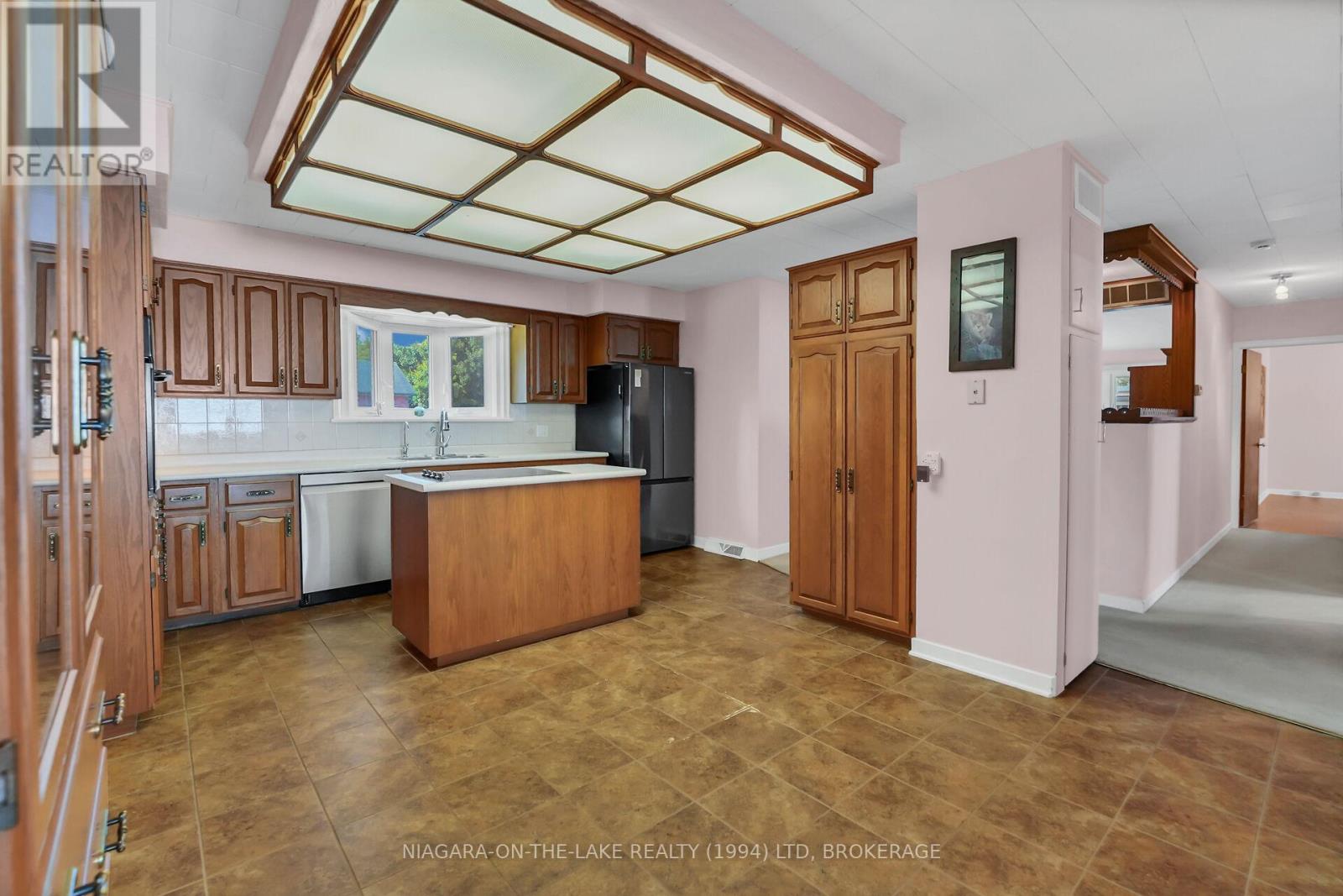 Photo 11 of 3724 Hershey Street, Fort Erie ON