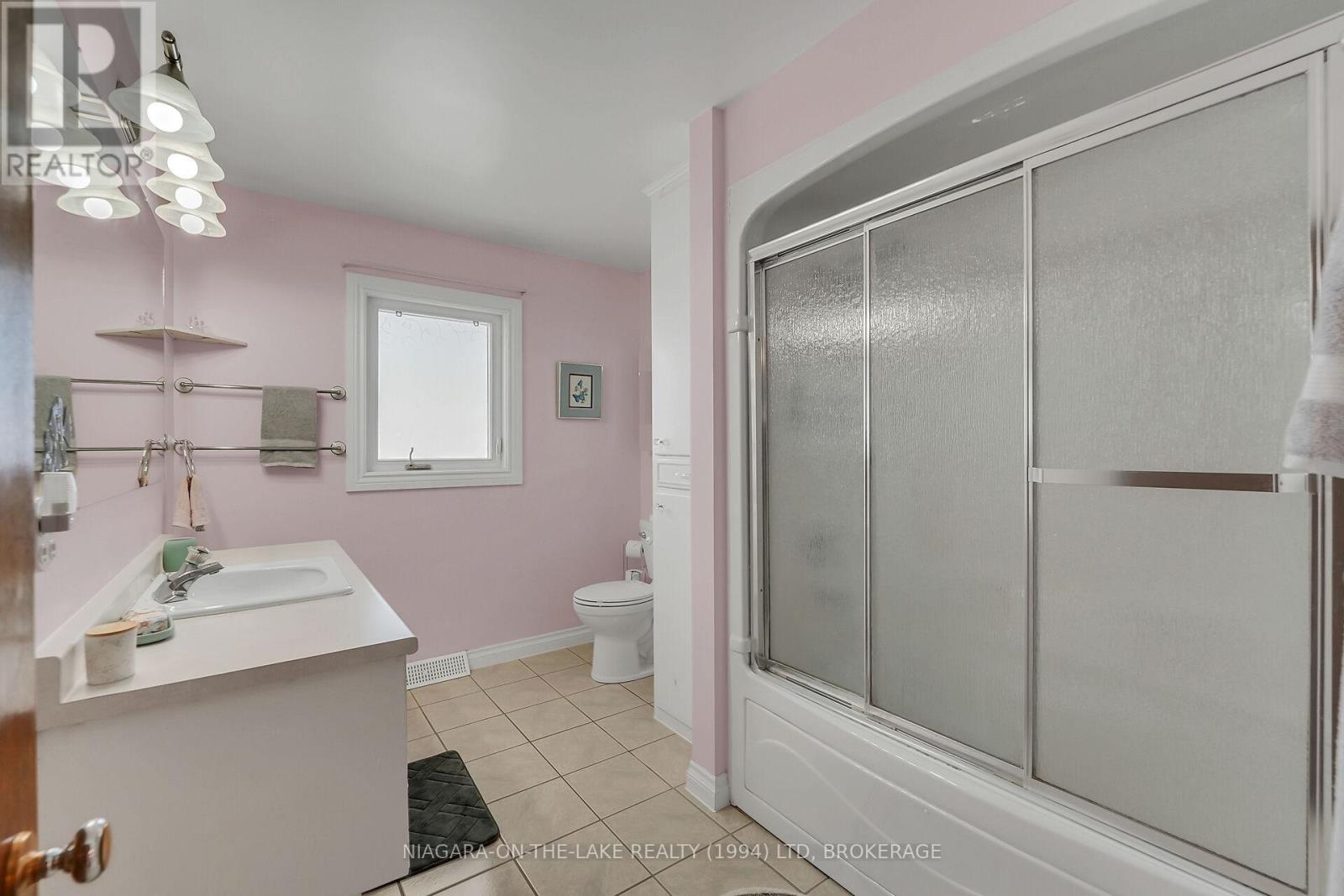 Photo 16 of 3724 Hershey Street, Fort Erie ON