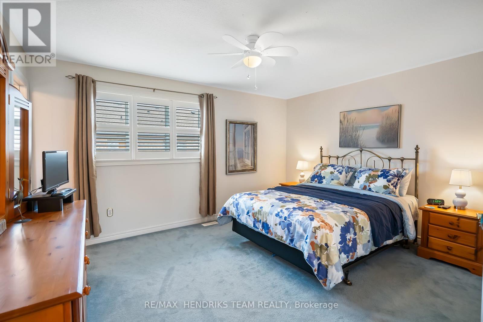 Photo 11 of 89 Young Crescent, Niagaraonthelake ON