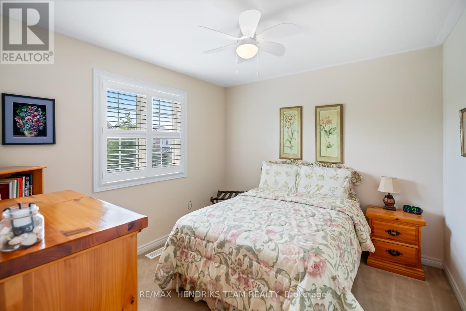 Photo 24 of 89 Young Crescent, Niagaraonthelake ON