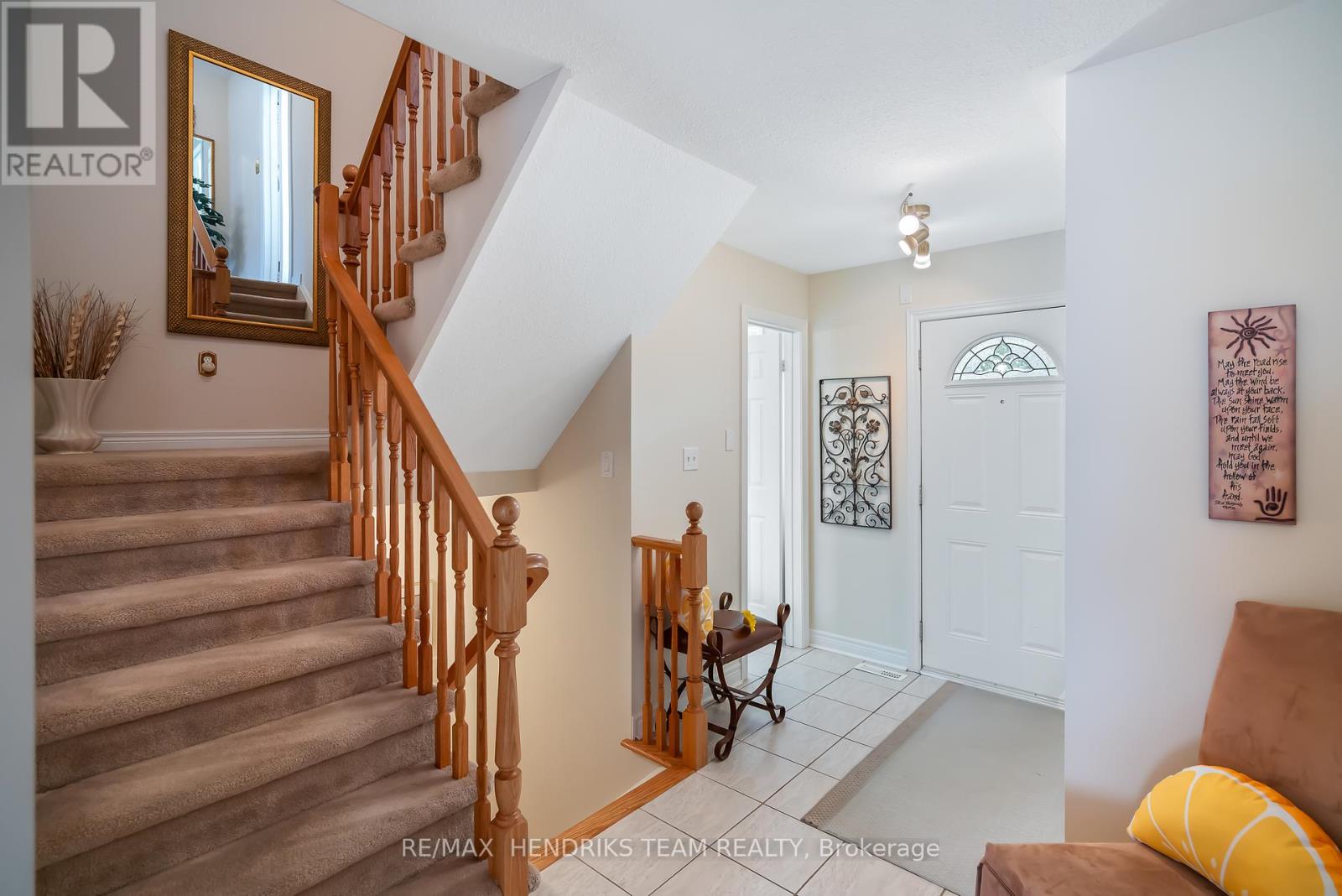 Photo 27 of 89 Young Crescent, Niagaraonthelake ON