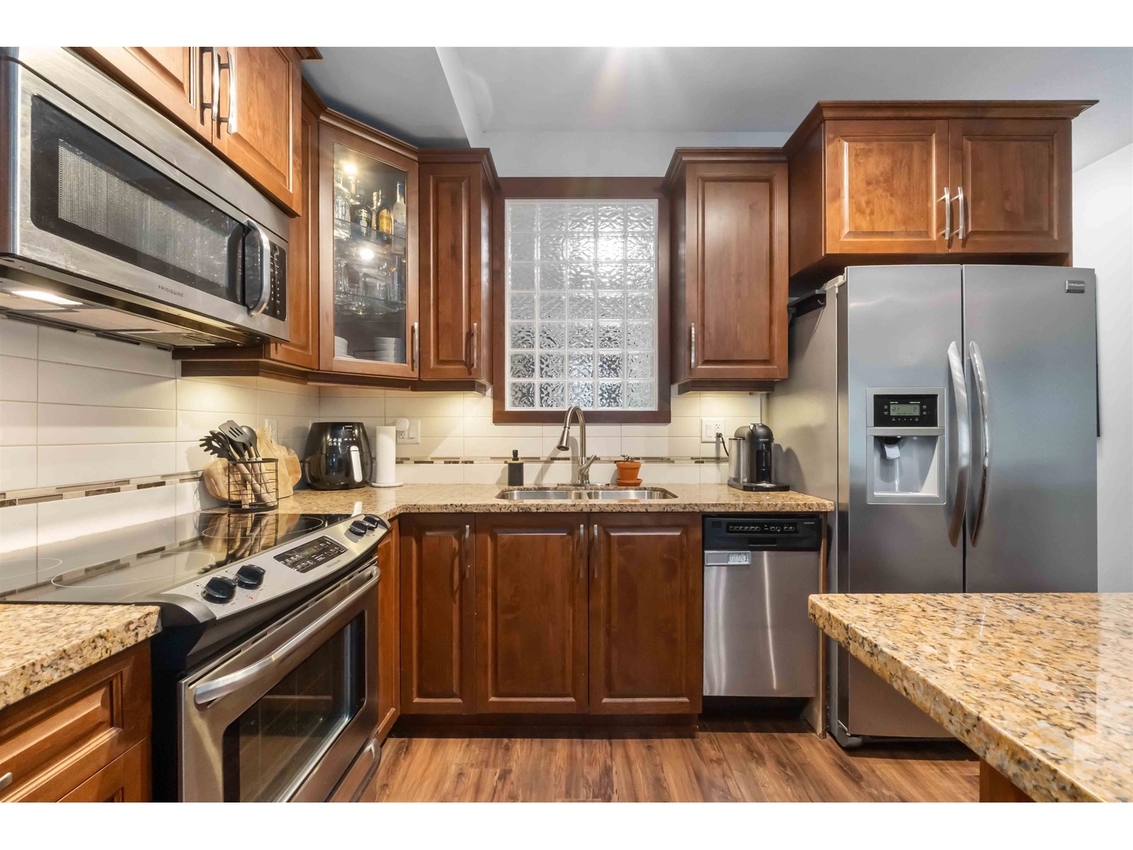 Photo 9 of 109 8328 207 A Street, Langley BC
