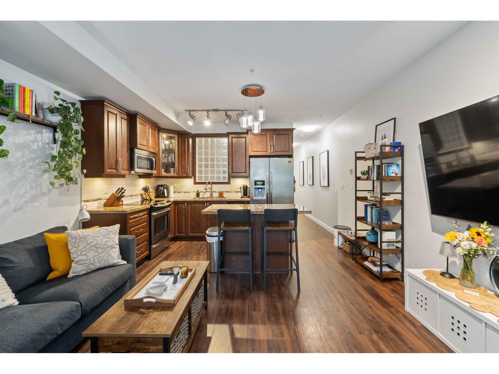 Photo 6 of 109 8328 207 A Street, Langley BC