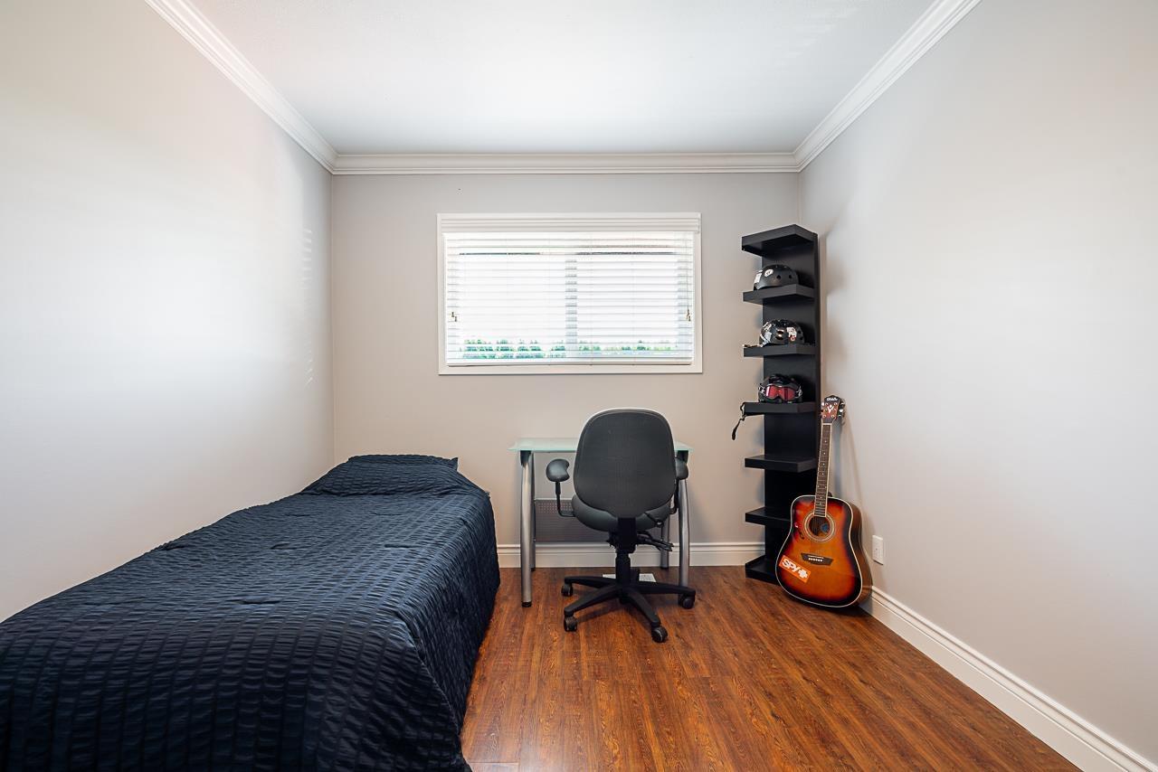 Photo 20 of 32468 Montgomery Avenue, Abbotsford BC