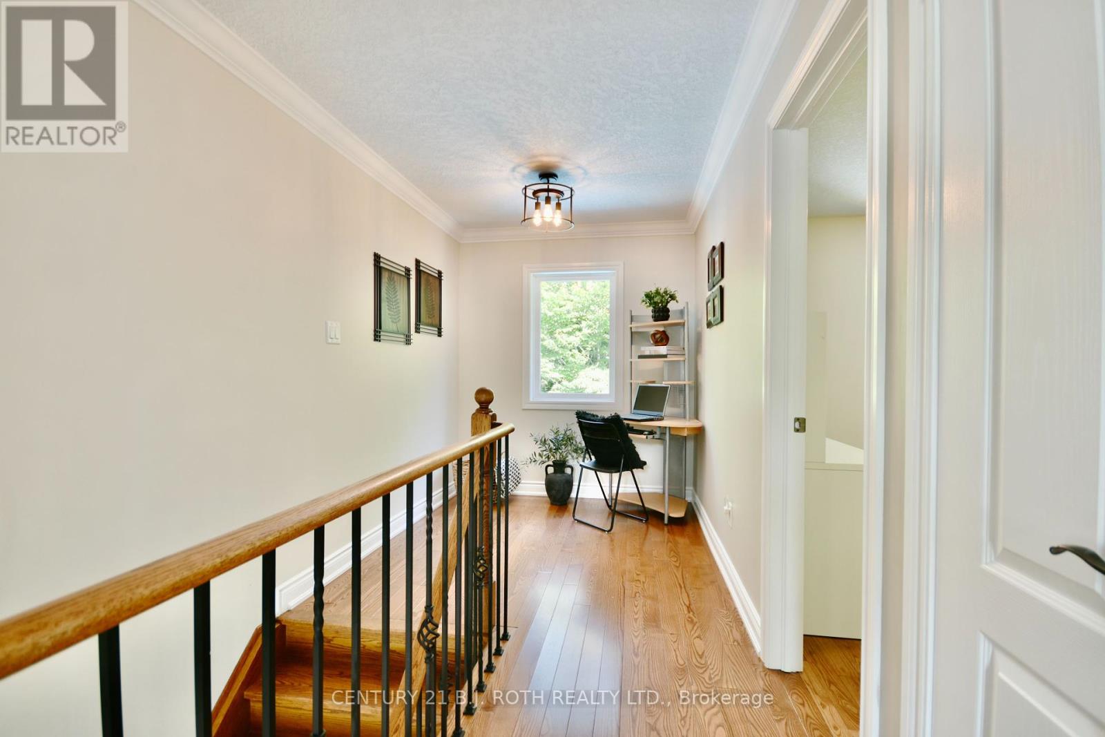 Photo 16 of 12 Lloyd Cook Drive E, Springwater ON