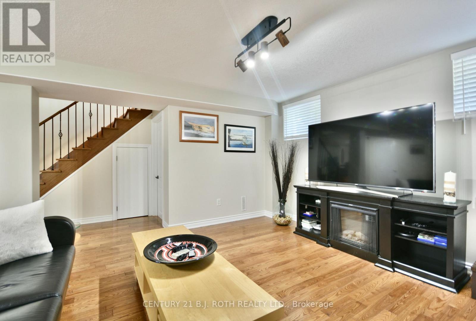Photo 28 of 12 Lloyd Cook Drive E, Springwater ON