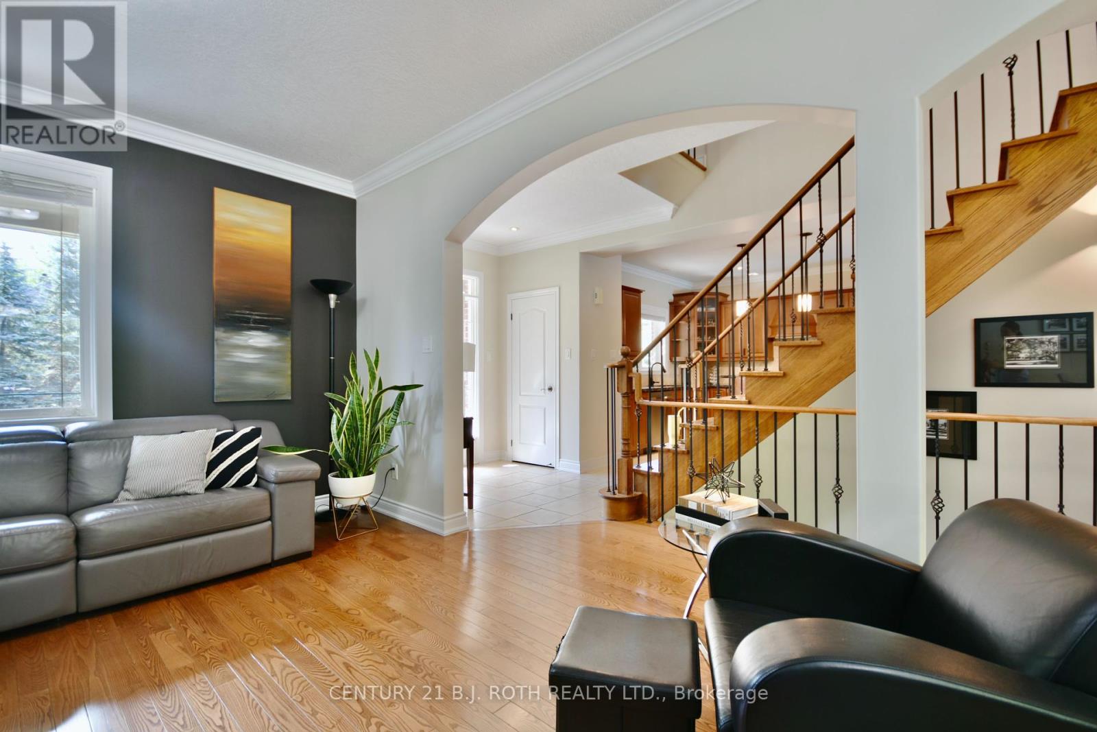 Photo 6 of 12 Lloyd Cook Drive E, Springwater ON