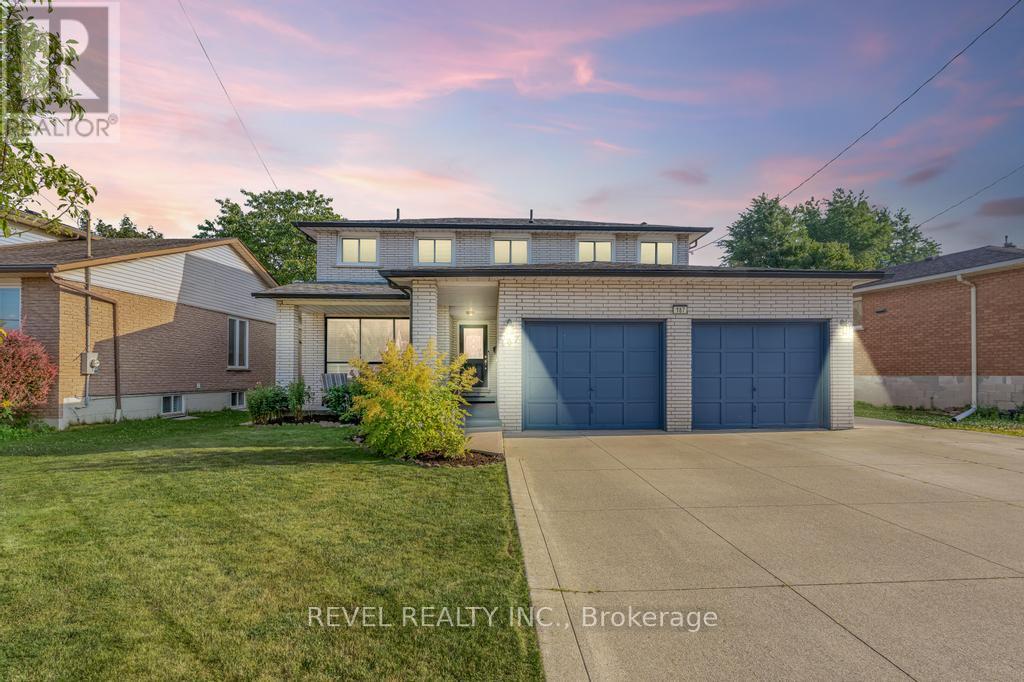Photo 1 of 187 Guildwood Drive, Hamilton ON