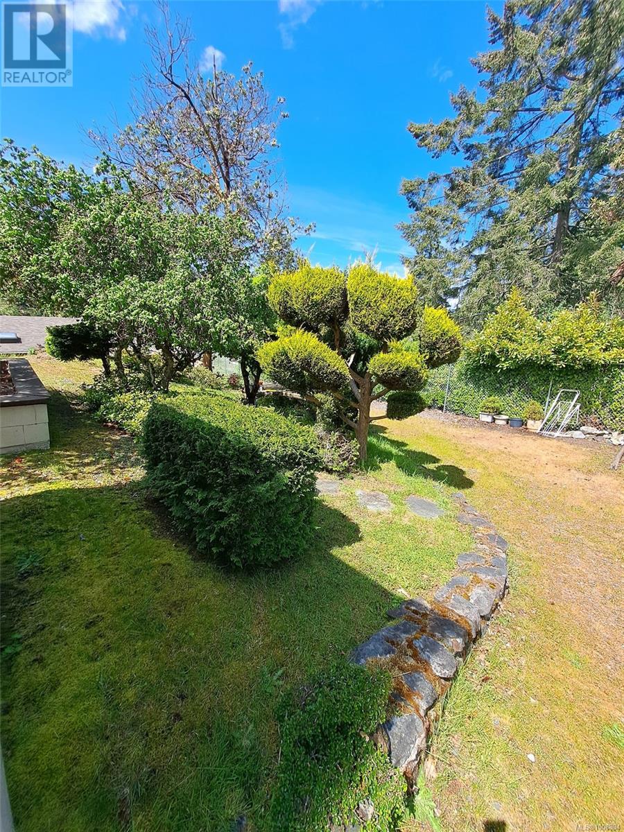 Photo 21 of 1600 Seacrest Rd, Nanoose Bay BC