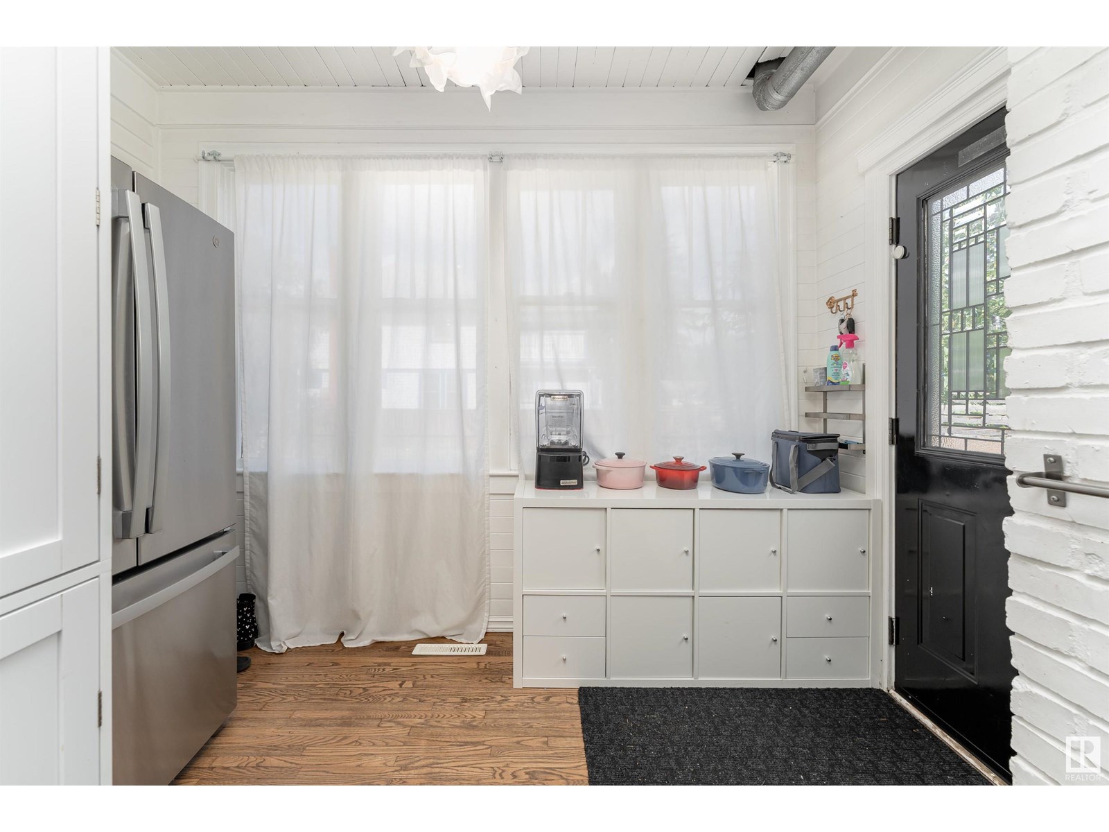 Photo 15 of 10523 127 St Nw, Edmonton AB