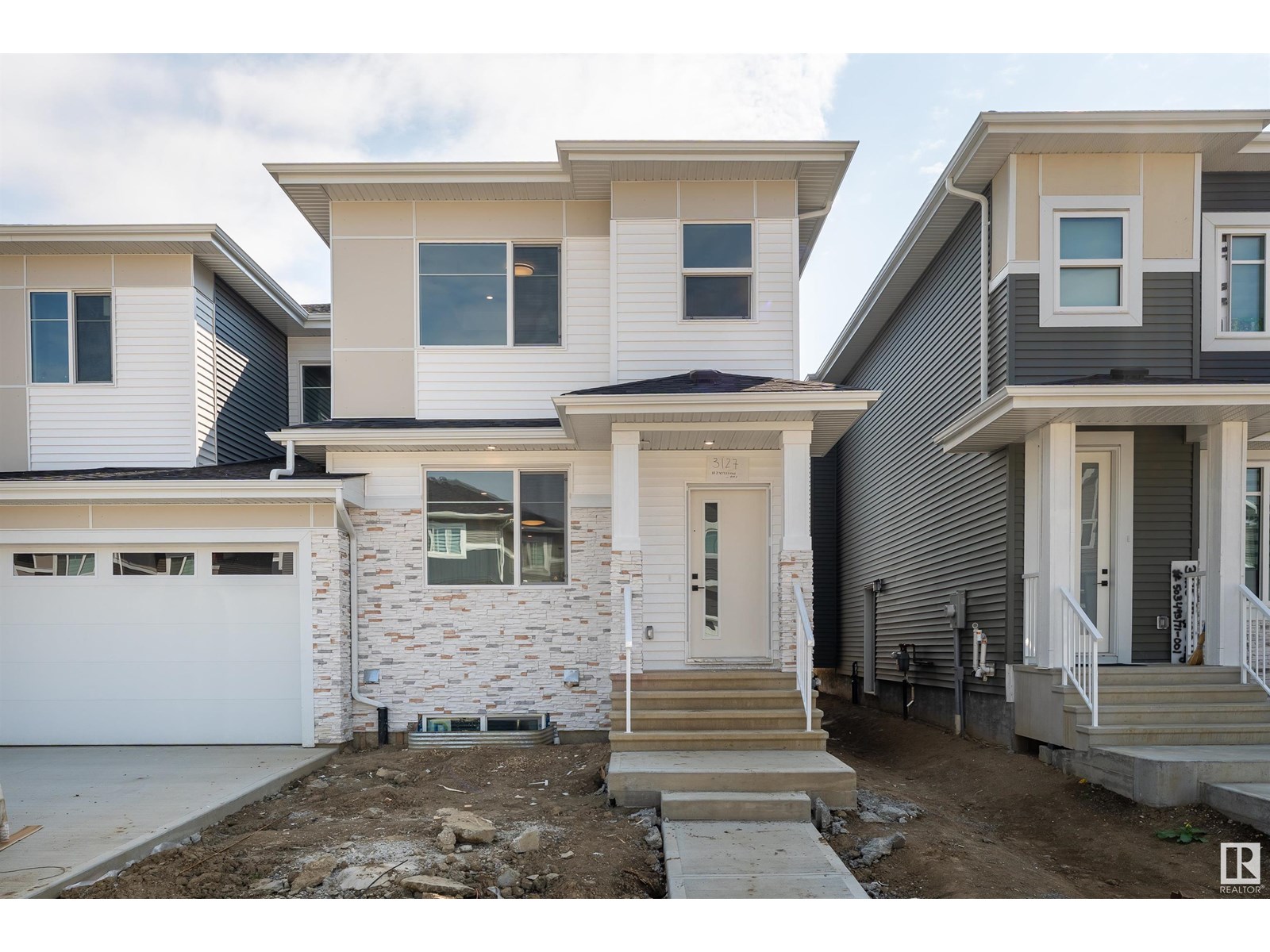 Photo 20 of 3127 Magpie Wy Nw, Edmonton AB