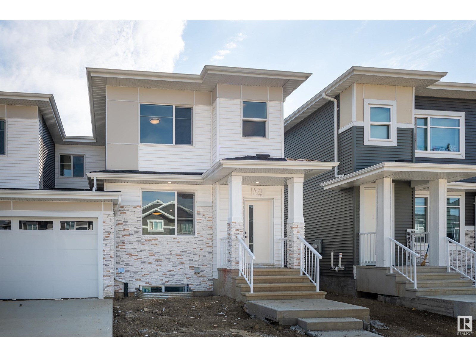 Photo 10 of 3127 Magpie Wy Nw, Edmonton AB