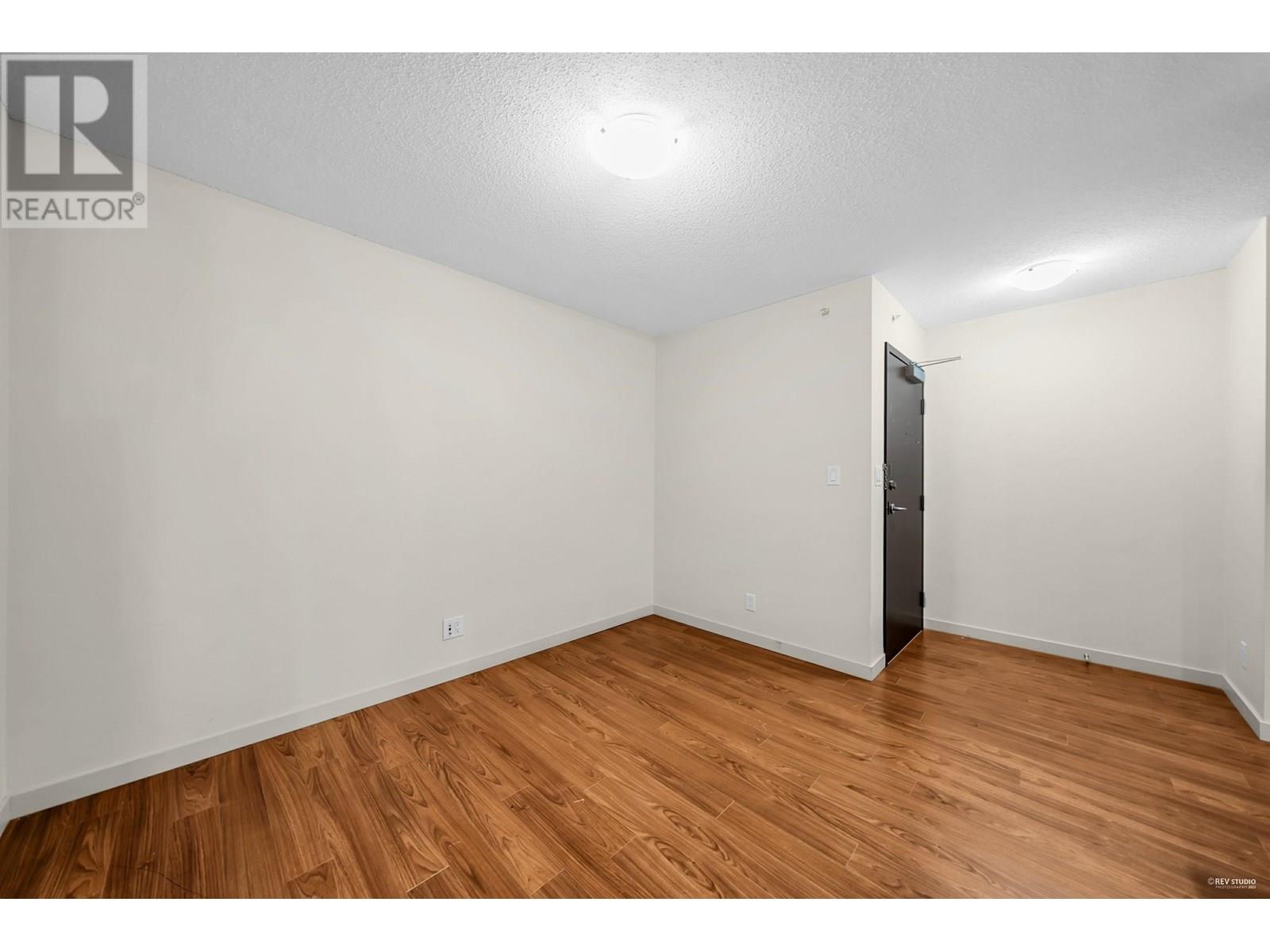 Photo 17 of 609 3111 Corvette Way, Richmond BC