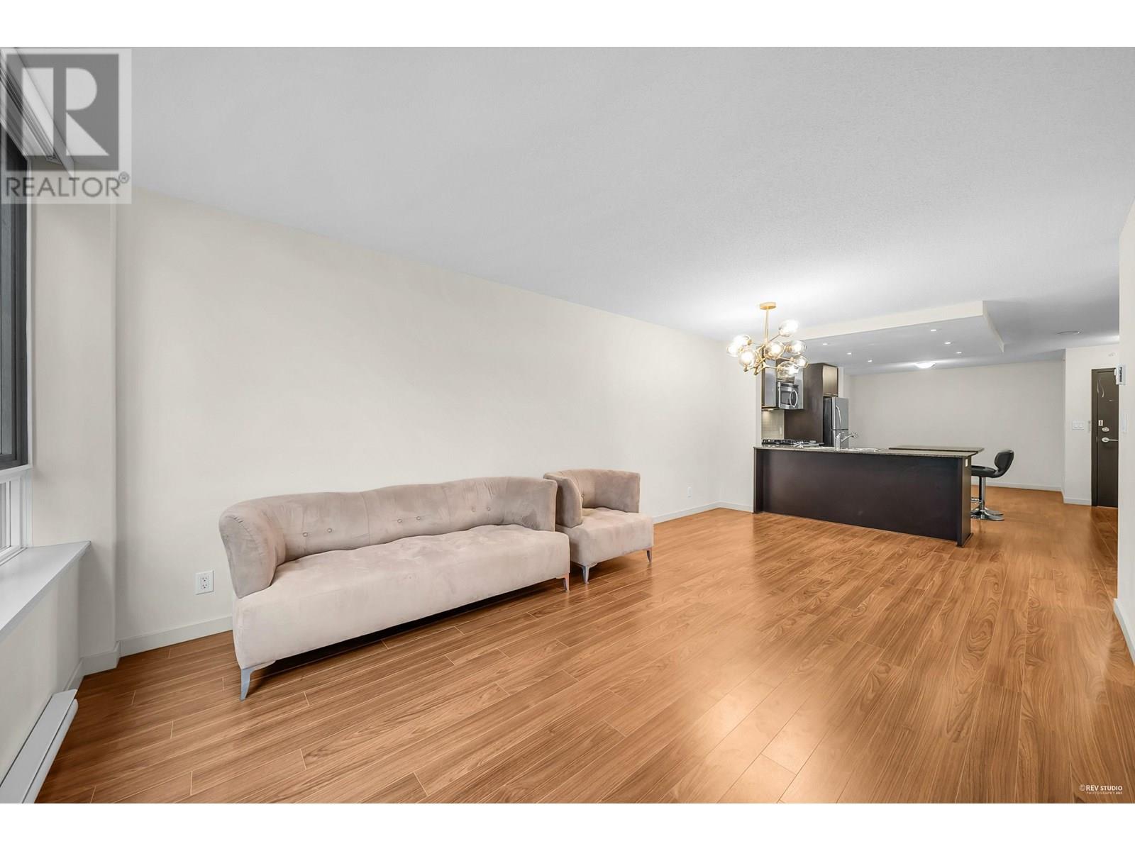 Photo 21 of 609 3111 Corvette Way, Richmond BC