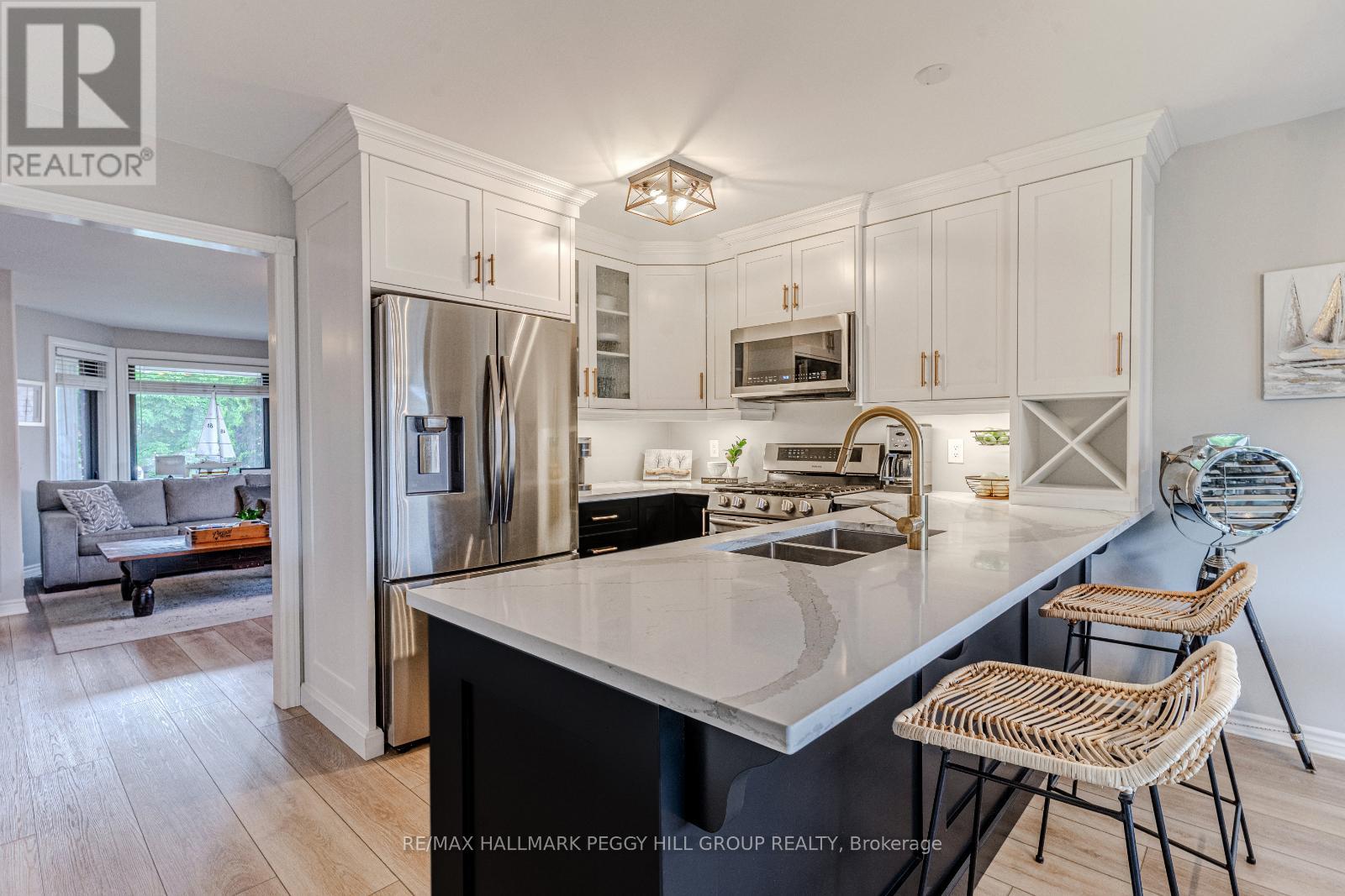 Photo 6 of 236 Pringle Drive, Barrie ON