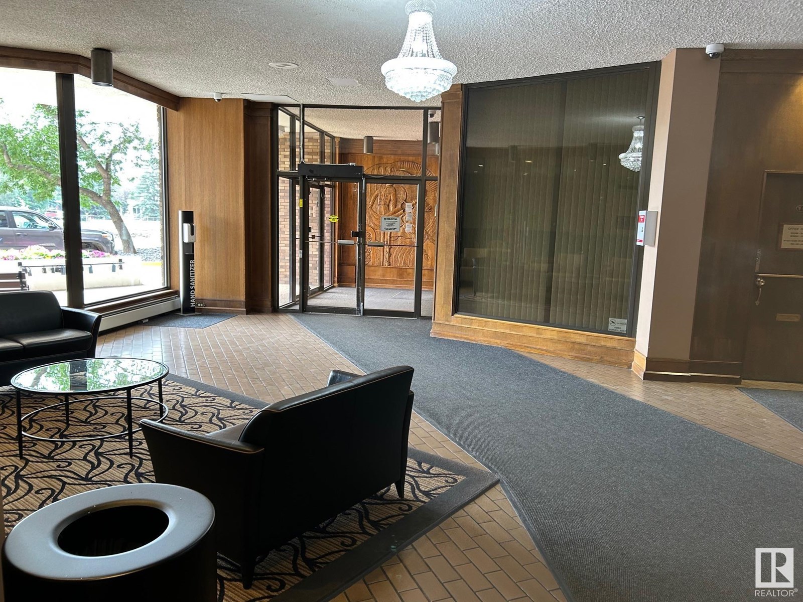 Photo 20 of 904 13910 Stony Plain Rd Rd Nw, Edmonton AB