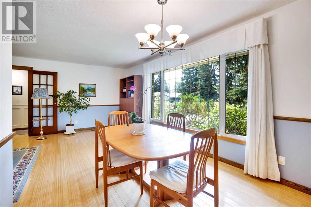 Single Family House Bungalow for Sale in  Lake Christina Way SE Lake Bonavista Calgary 