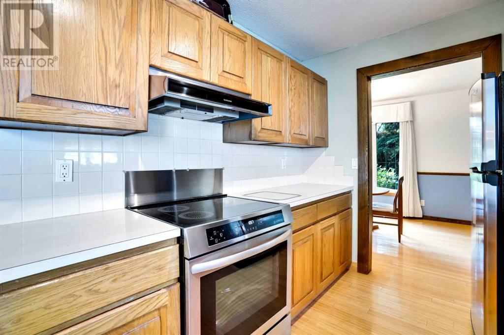 1024 Lake Christina Way SE, Calgary, Alberta