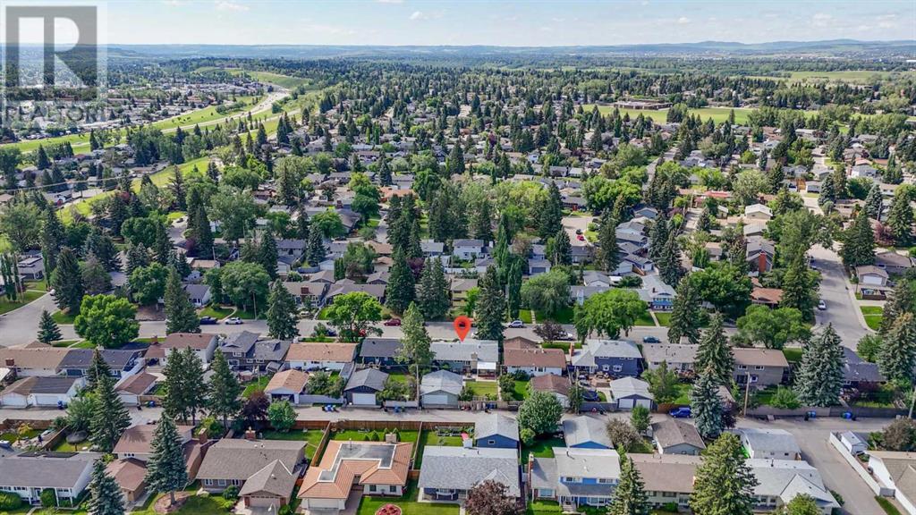 Single Family House Bungalow for Sale in  Lake Christina Way SE Lake Bonavista Calgary 