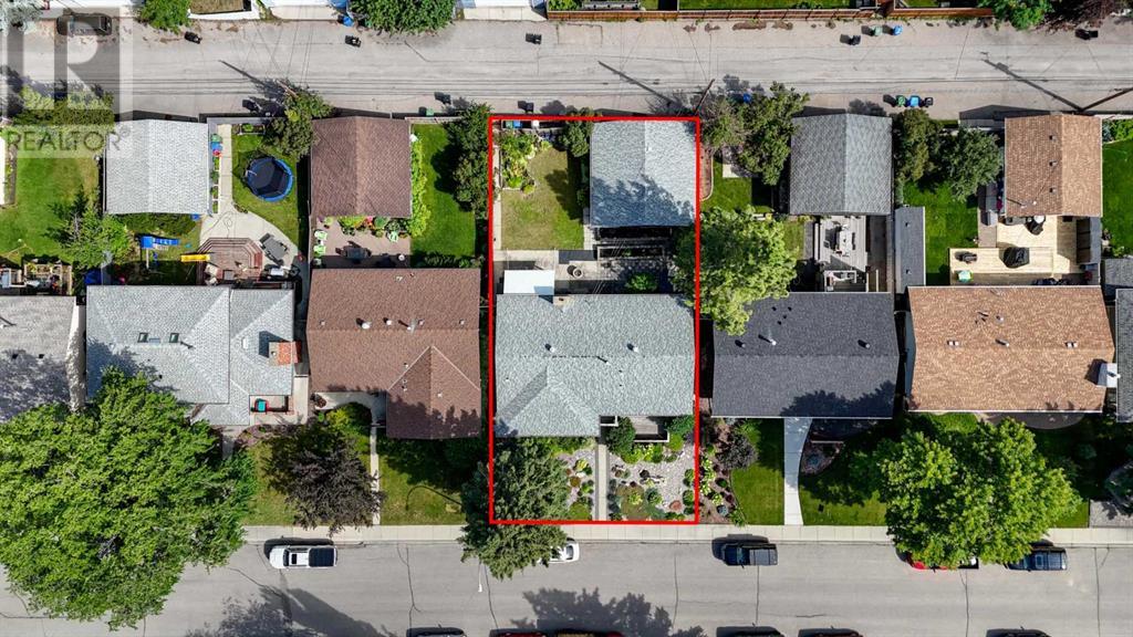 Single Family House Bungalow for Sale in  Lake Christina Way SE Lake Bonavista Calgary 