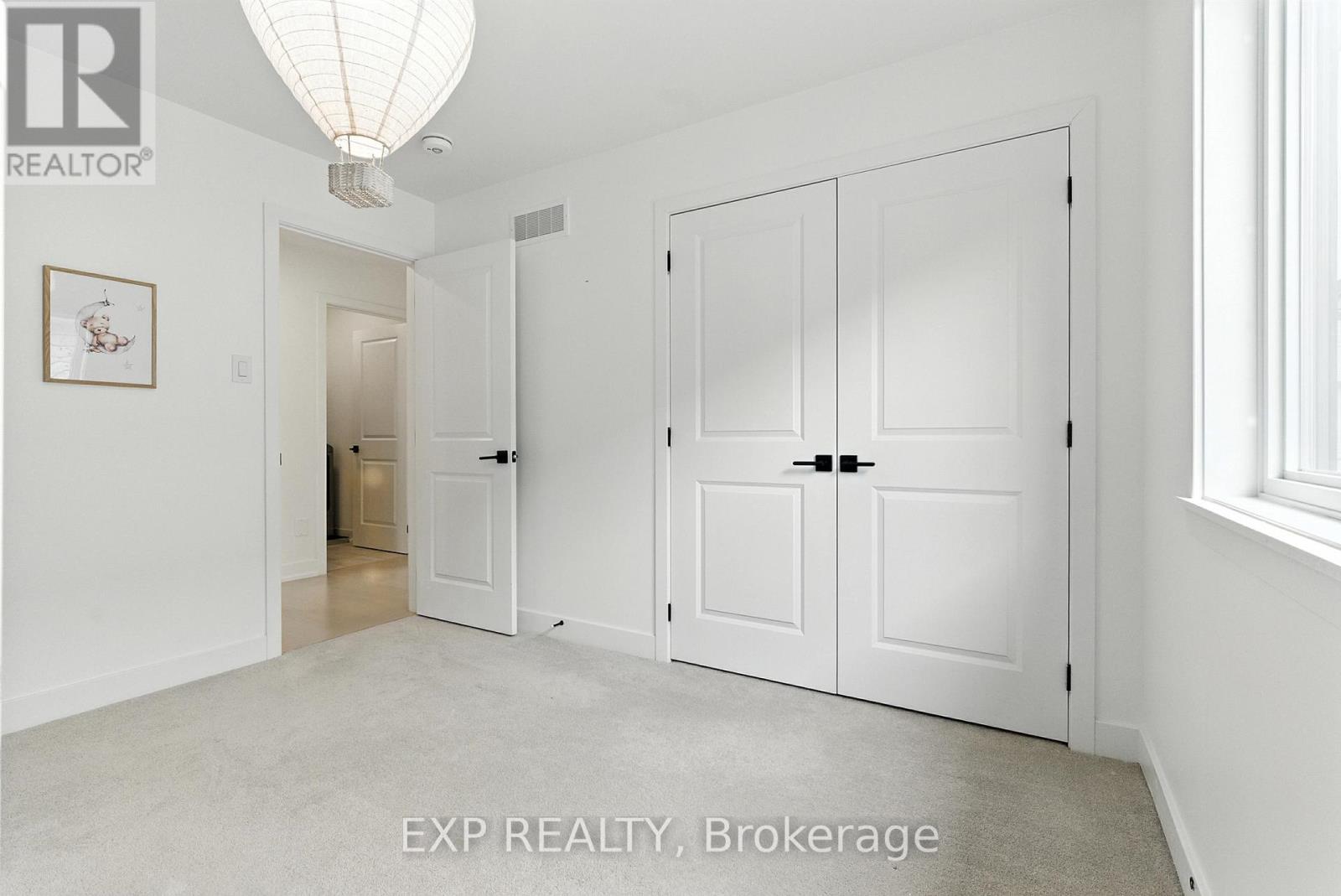 Photo 4 of 701 Odyssey Way, Ottawa ON