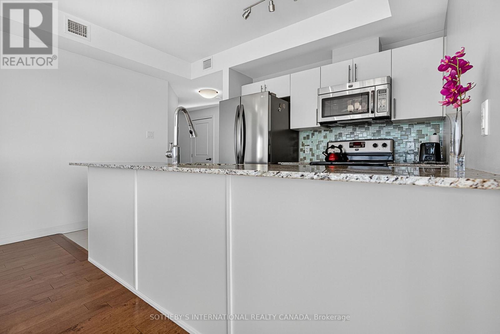Photo 17 of 1509 90 Landry Street, Ottawa ON