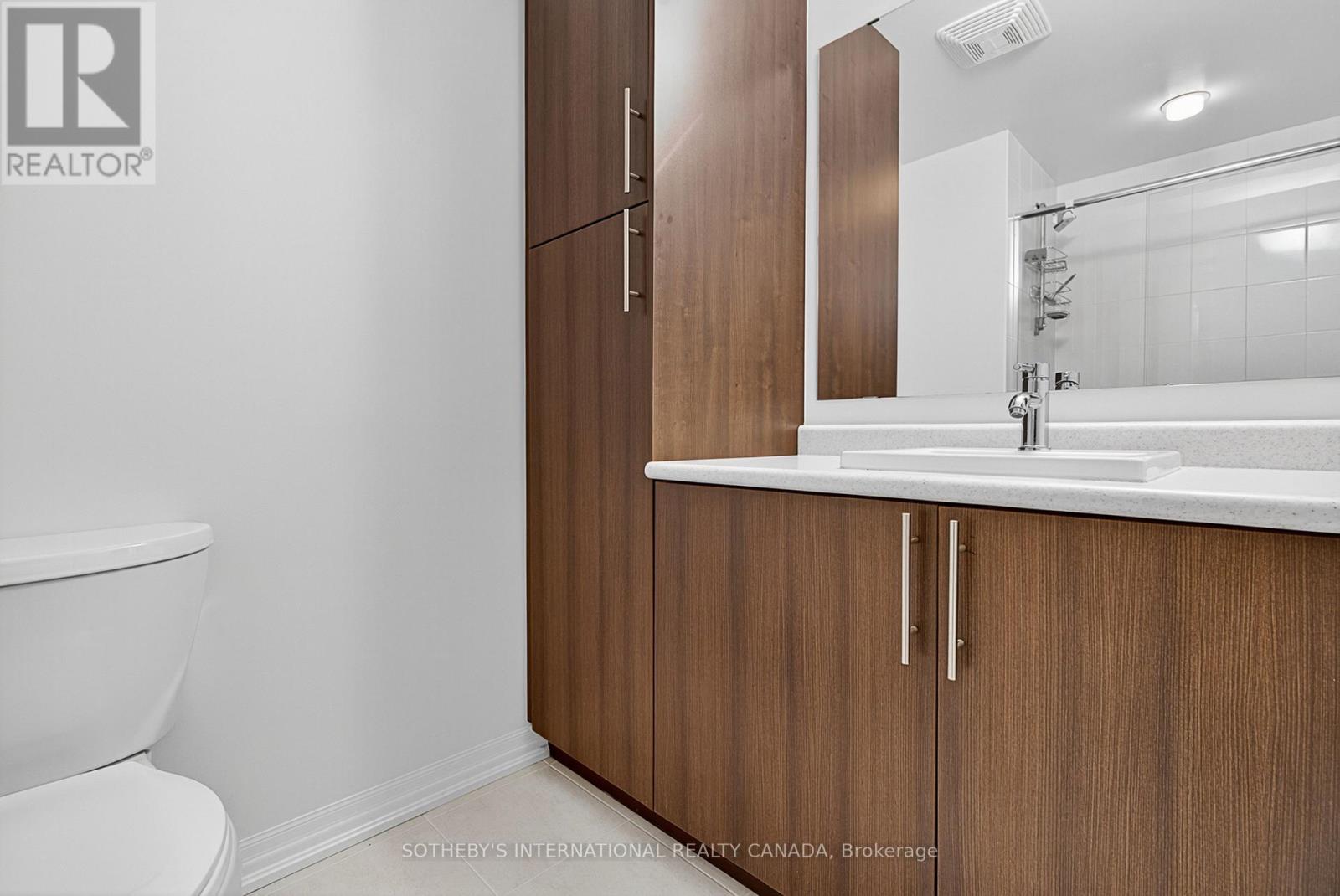 Photo 8 of 1509 90 Landry Street, Ottawa ON