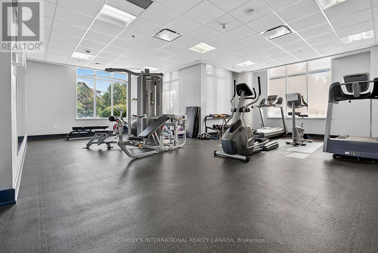 Photo 13 of 1509 90 Landry Street, Ottawa ON