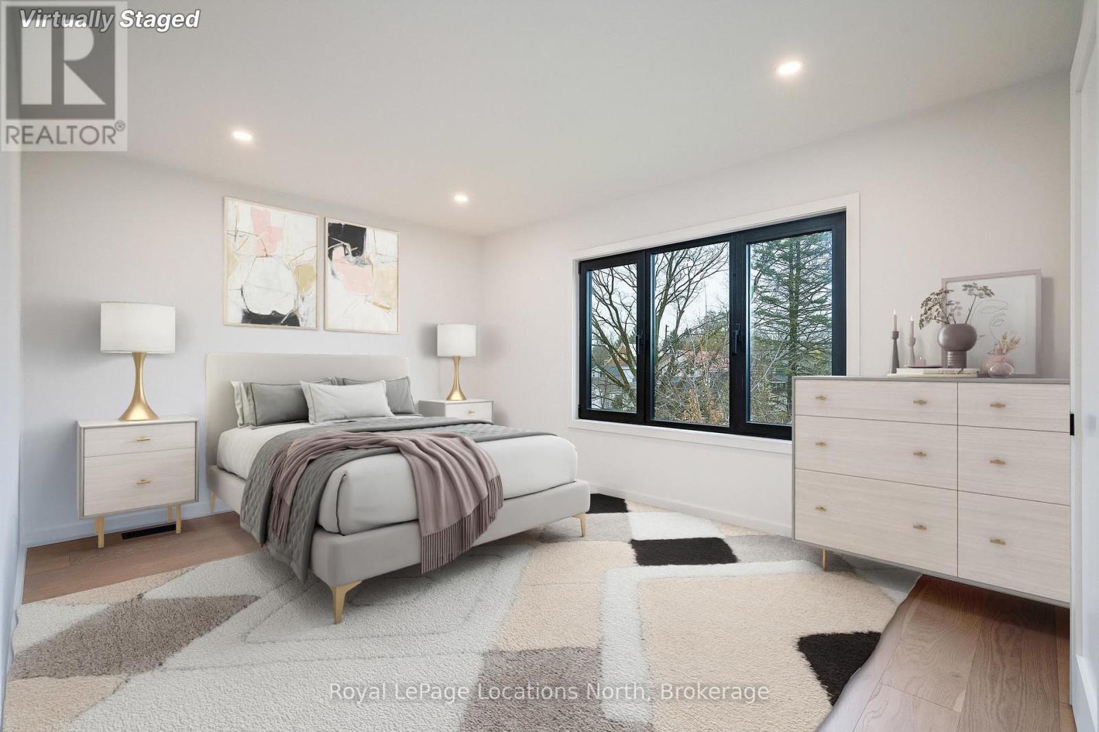 Photo 10 of 18 Melville Street, Clearview ON