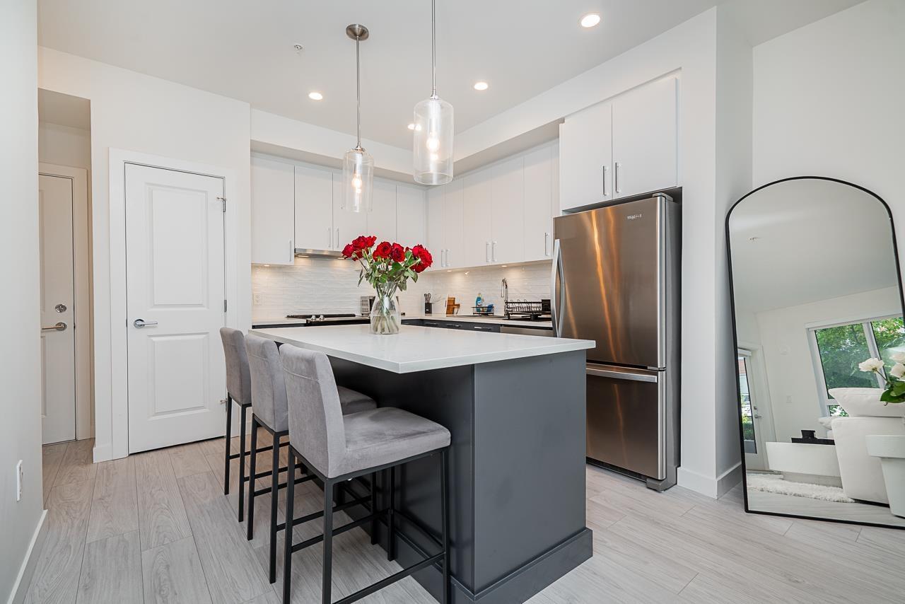 Photo 12 of B 110 20834 80 Avenue, Langley BC