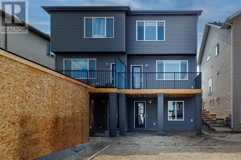 Single Family House for Sale in  Edith Place NW Glacier Ridge Calgary 