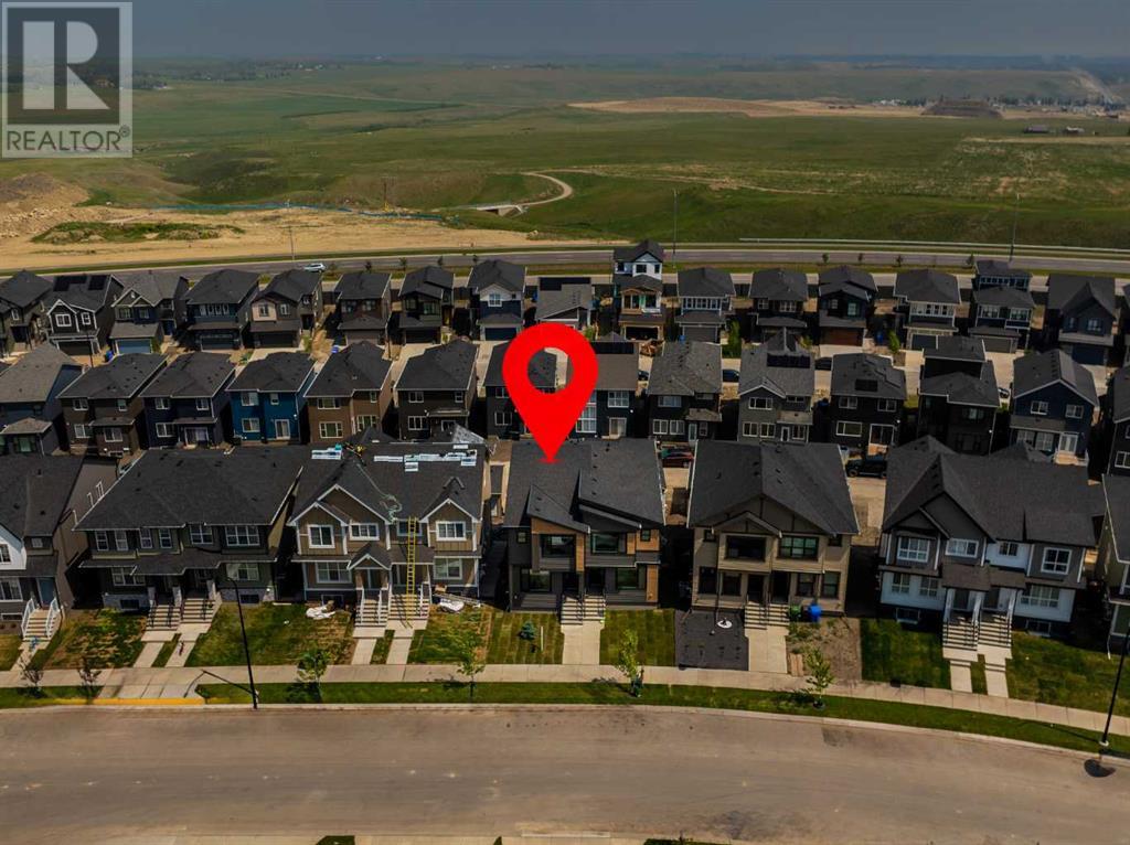Single Family House for Sale in  Edith Place NW Glacier Ridge Calgary 