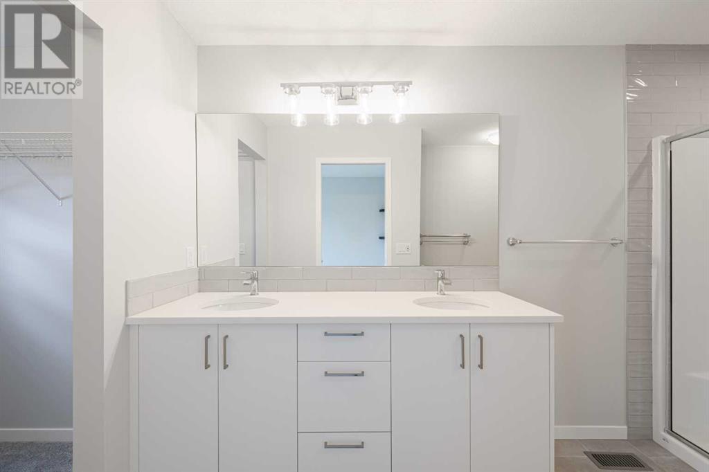 Single Family House for Sale in  Edith Place NW Glacier Ridge Calgary 