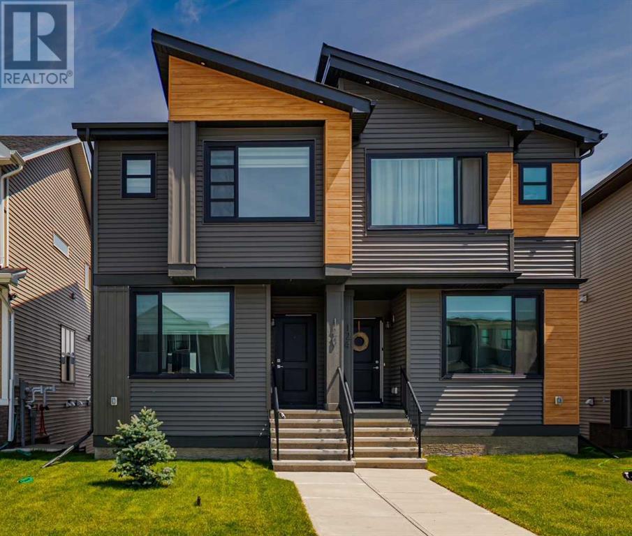 Single Family House for Sale in  Edith Place NW Glacier Ridge Calgary 