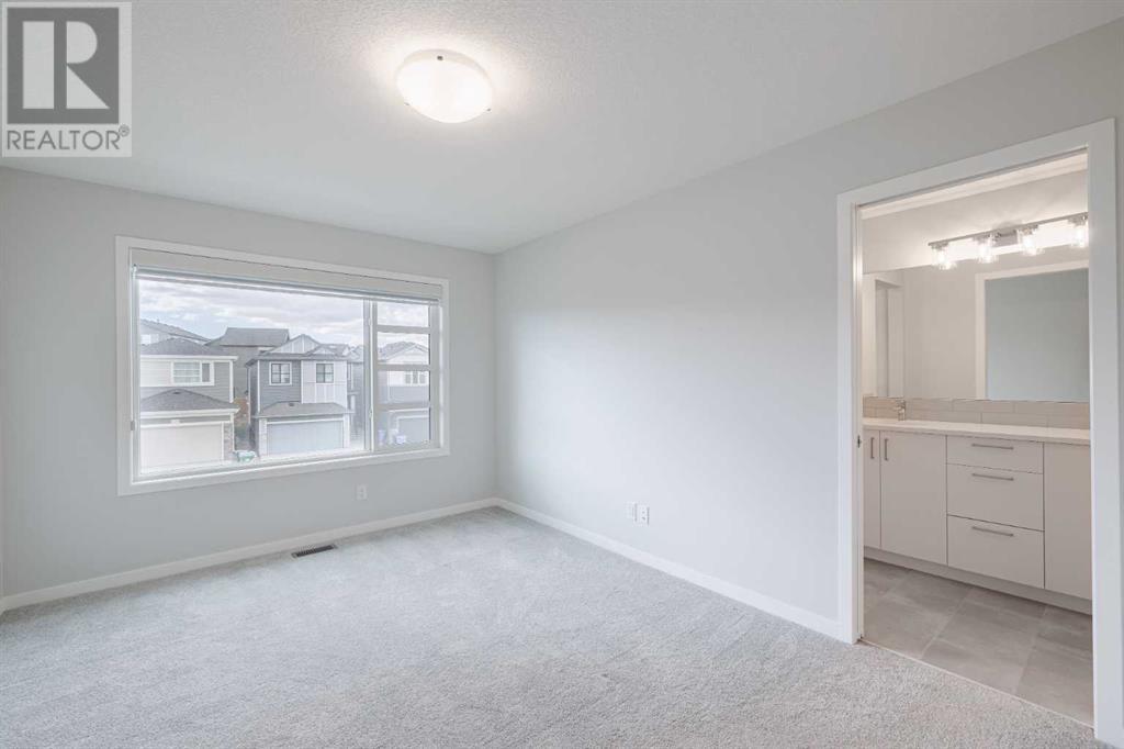 Single Family House for Sale in  Edith Place NW Glacier Ridge Calgary 
