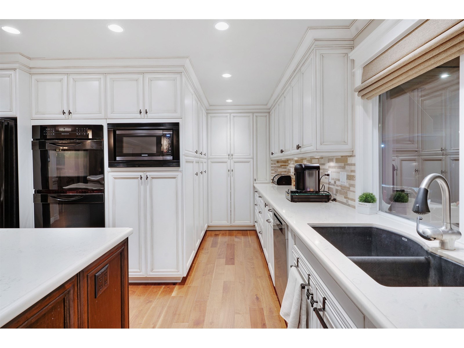 Photo 38 of 16425 77 Avenue, Surrey BC