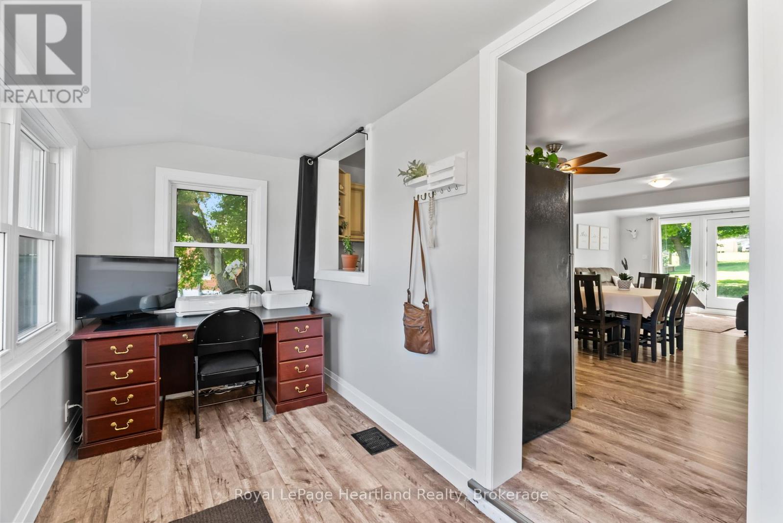 Photo 1 of 3034 Louisa Street, Howick ON