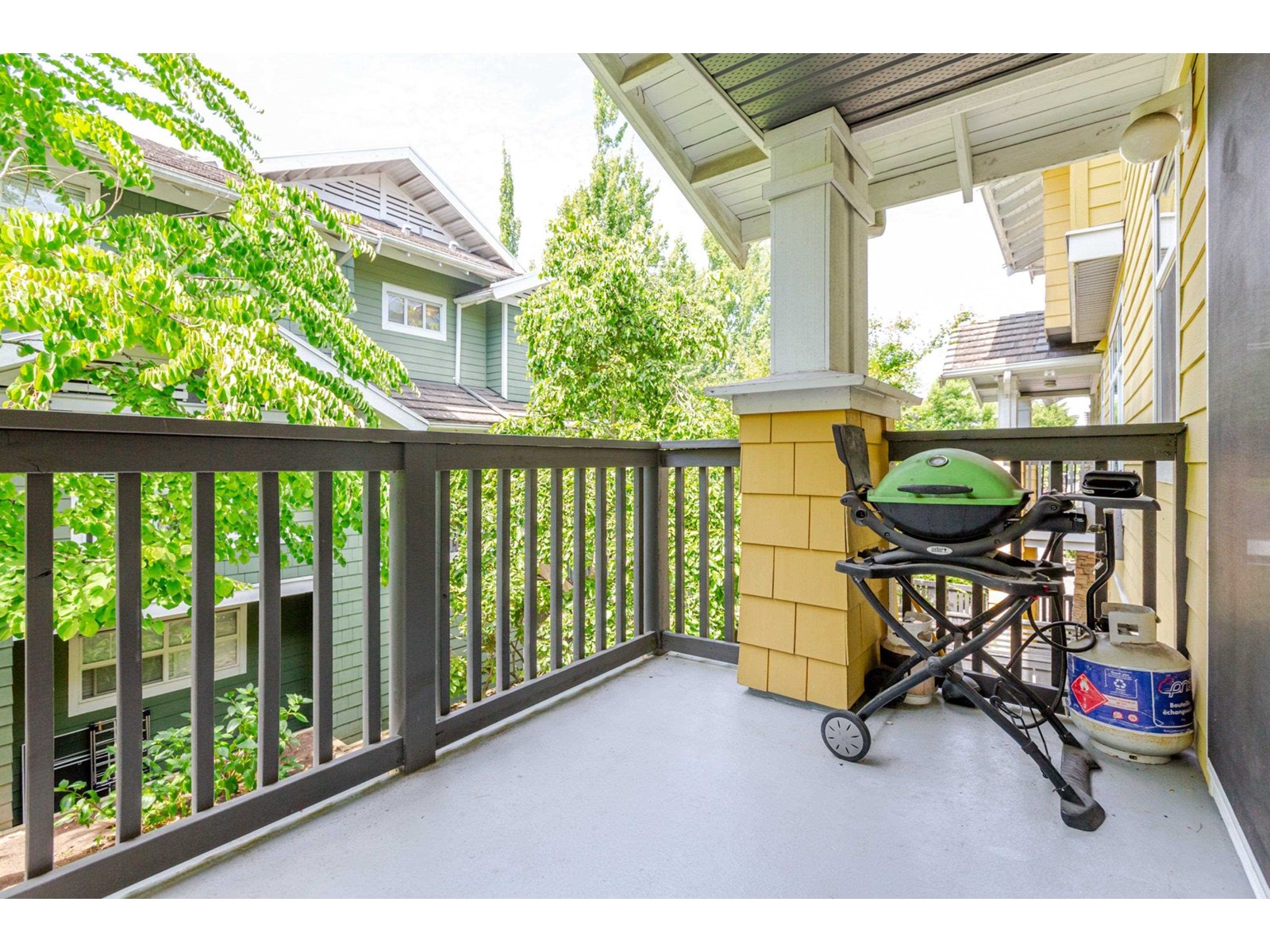 Photo 15 of 6 15233 34 Avenue, Surrey BC