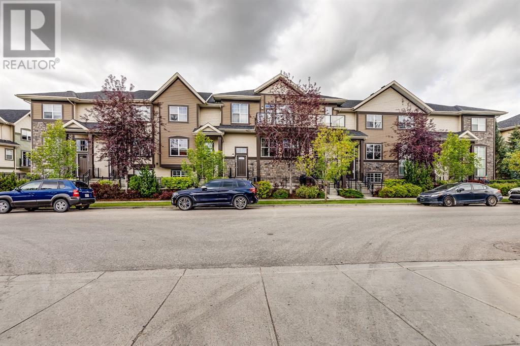 Single Family House Bungalow for Sale in  McKenzie Towne Gate SE McKenzie Towne Calgary 