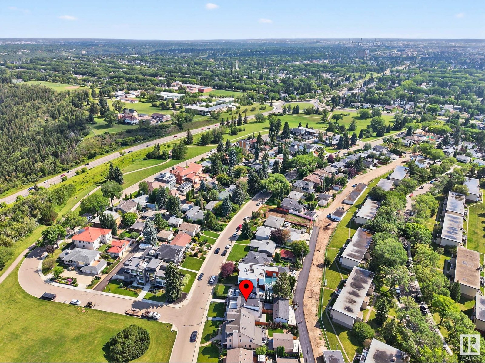 Photo 44 of 8805 Strathearn Dr Nw, Edmonton AB